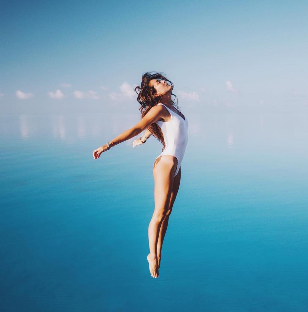 100 Travel Girls To Follow On Instagram In 2020