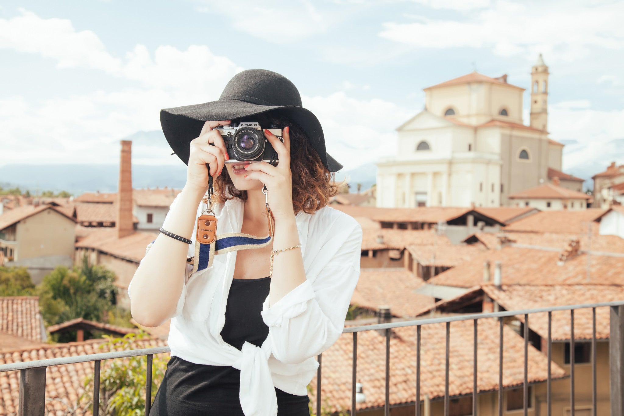 5 Ways to Be a Better Tourist & Enhance Your Next Vacation